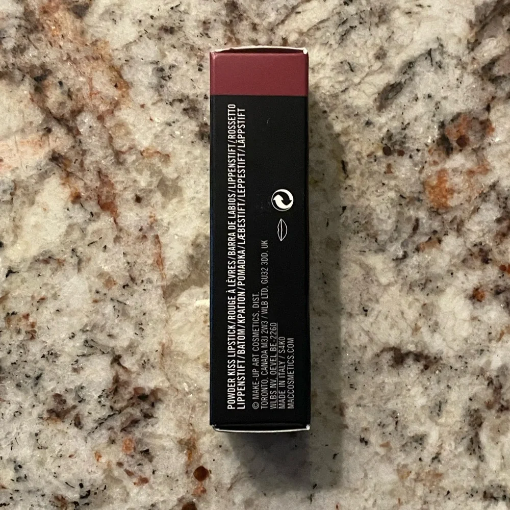 🔥 MAC Powder Kiss Lipstick 305 Burning Love – NEW IN BOX